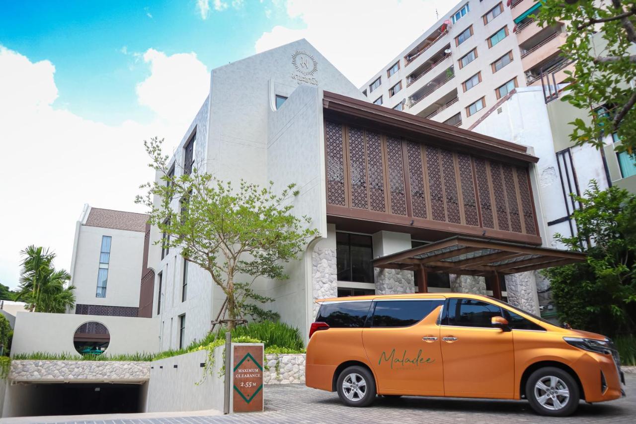 Maladee Rendezvous Hotel Chiang Mai Bagian luar foto